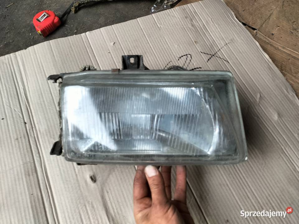 LAMPA PRZÓD PRZEDNIA PRAWA REFLEKTOR Seat Ibiza lampy przednie Kamień-Kolonia