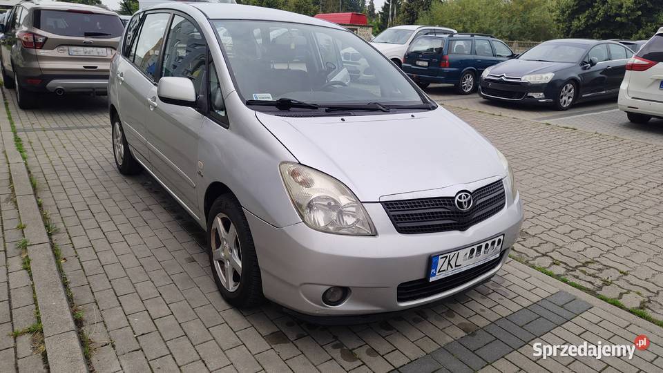 sprzedam Toyota Corolla Verso Kołobrzeg