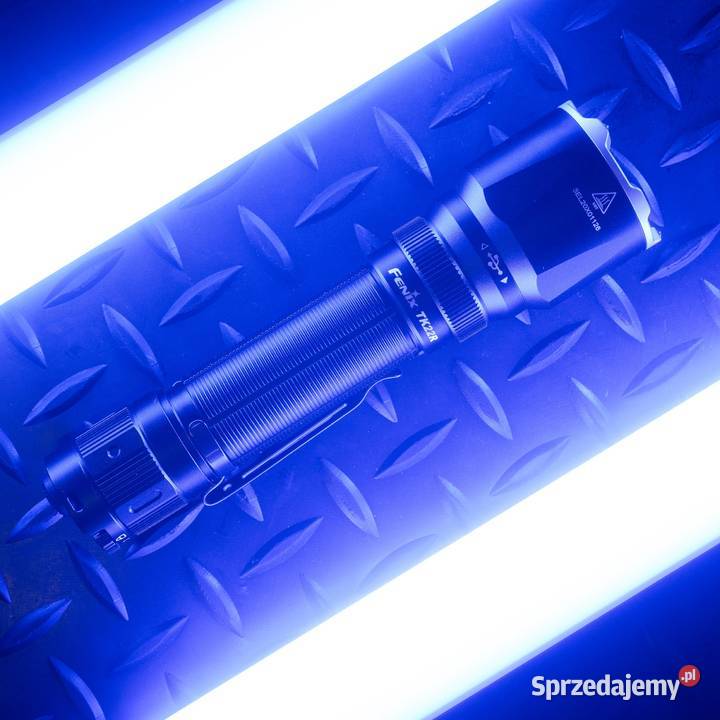 Latarka taktyczna LED Fenix TK22R Warszawa sprzedam