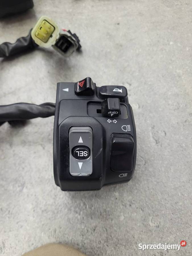 KAWASAKI Z 900 Z900 24 OEM PRZEŁĄCZNIK wielkopolskie sprzedam
