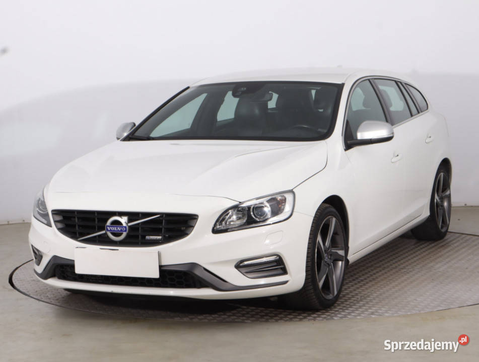 Volvo V60 T3 16
