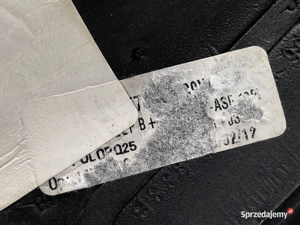 LUSTERKO LEWY VW POLO V Hatchback Deep Black