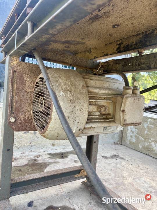 Heblarka stołowa z silnikiem 75KW Stan Strugi podlaskie Maćkowicze sprzedam