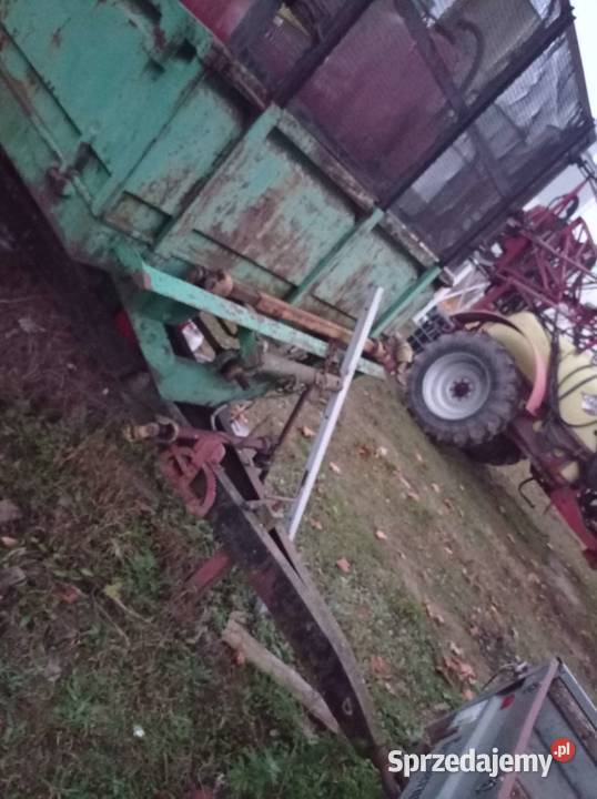 Sprzedam rozrzutnik obornika 4 tony Kwilcz sprzedam