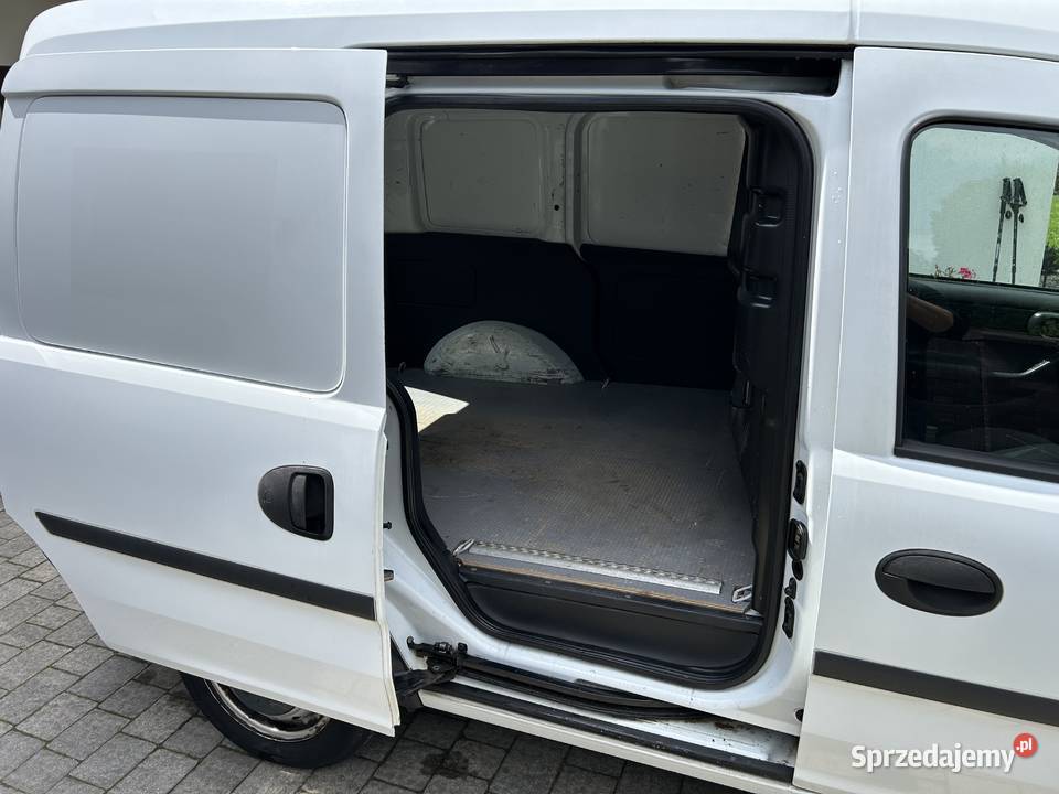 Opel Combo 14i elektryczne lusterka