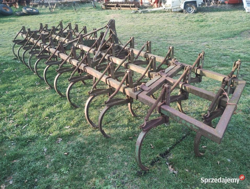 Kultywator uprawowy John Deere składany 54m mazowieckie