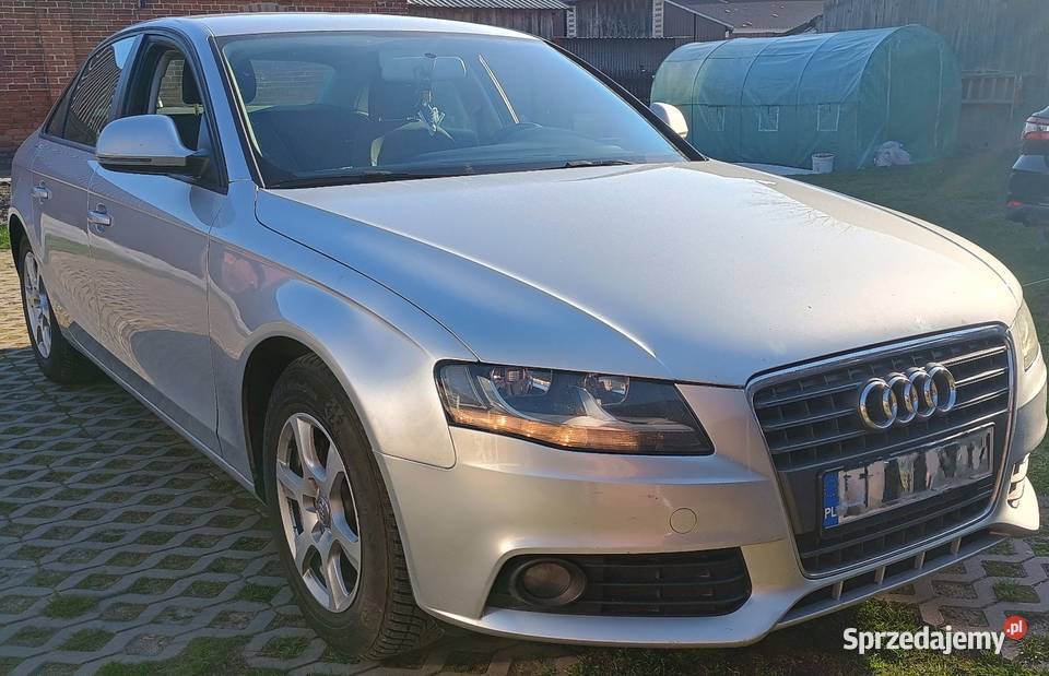 Audi A4 B8 uszkodzony A4 lubelskie Brzeźnica Leśna