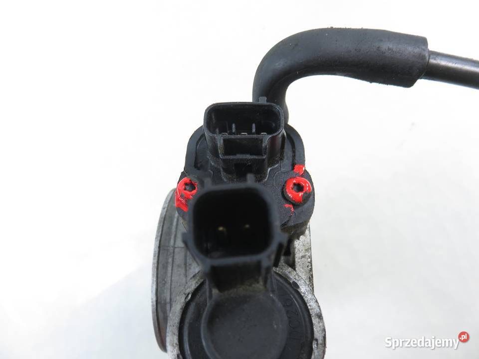 PRZEPUSTNICA CHRYSLER VOYAGER IV 33 04861254AC osobowe małopolskie