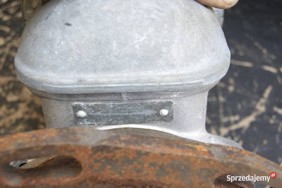 ISKROWNIK BOSCH JGN4R9 4 CYLINDRY MERCEDES Pozostałe Rybnik