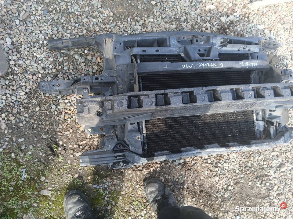 Pas przedni Volkswagen Touran I 19 TDI EU 0306r Radłów