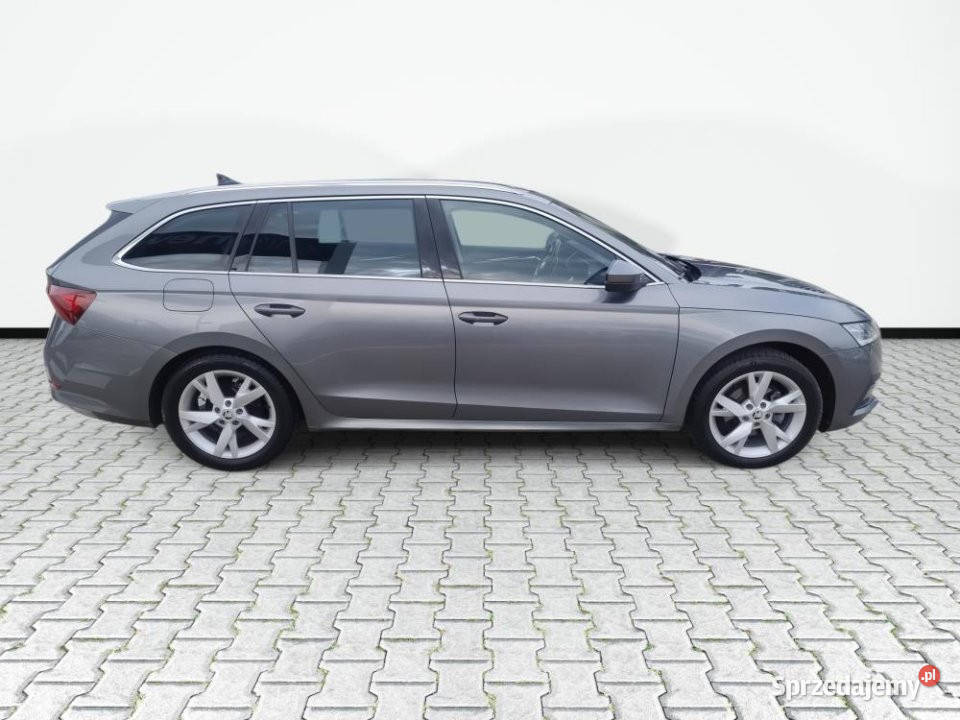 Skoda Octavia 2023r Virtual Cockpit Faktura Warszawa