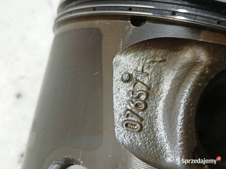 TŁOK KORBOWÓD 07657H 15 DCI Renault Megane III osobowe