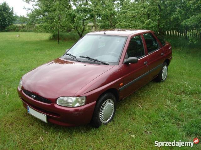 Części Ford Escort 16 Hatchback 1998 r Mk7 Pozostałe Lubartów sprzedam
