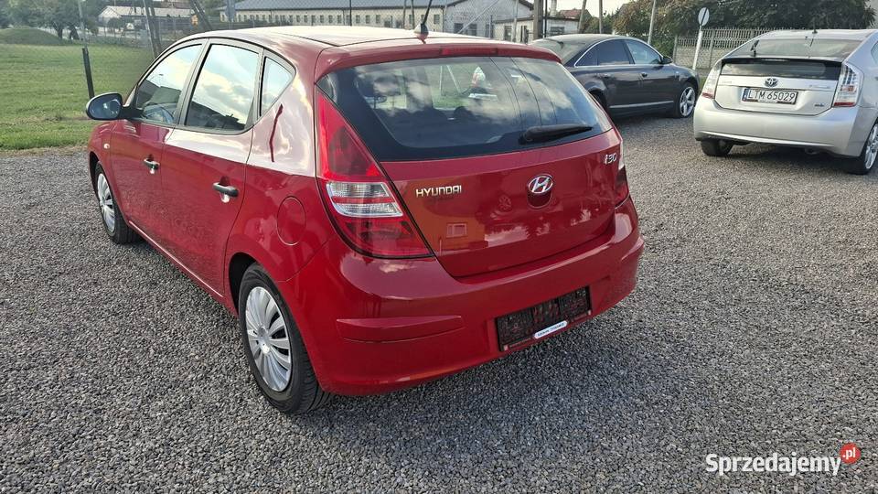Hyundai i30 14 Benzyna 2009 Klimatyzacja SOCHAN lubelskie Tyszowce sprzedam
