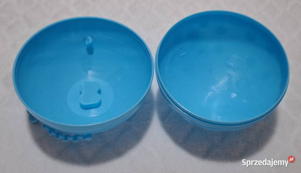 Pojemnik niebieski otwierany kula serca na Czeladź