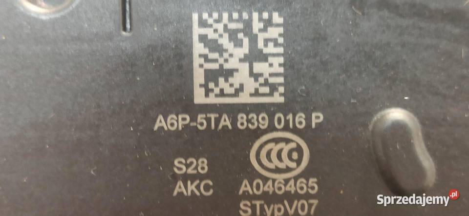SKODA ENYAQ ZAMEK DRZWI PRAWY TYŁ 5TA839016P