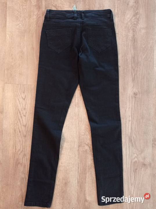 Nowe spodnie Skinny Hajnówka