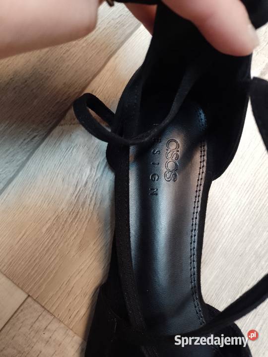 40 ASOS Design Czarne baleriny wieczorowe z