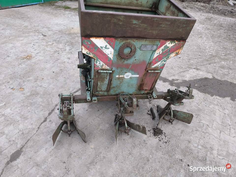 Sadzarka do ziemniaków Siewniki i sadzarki Maszów