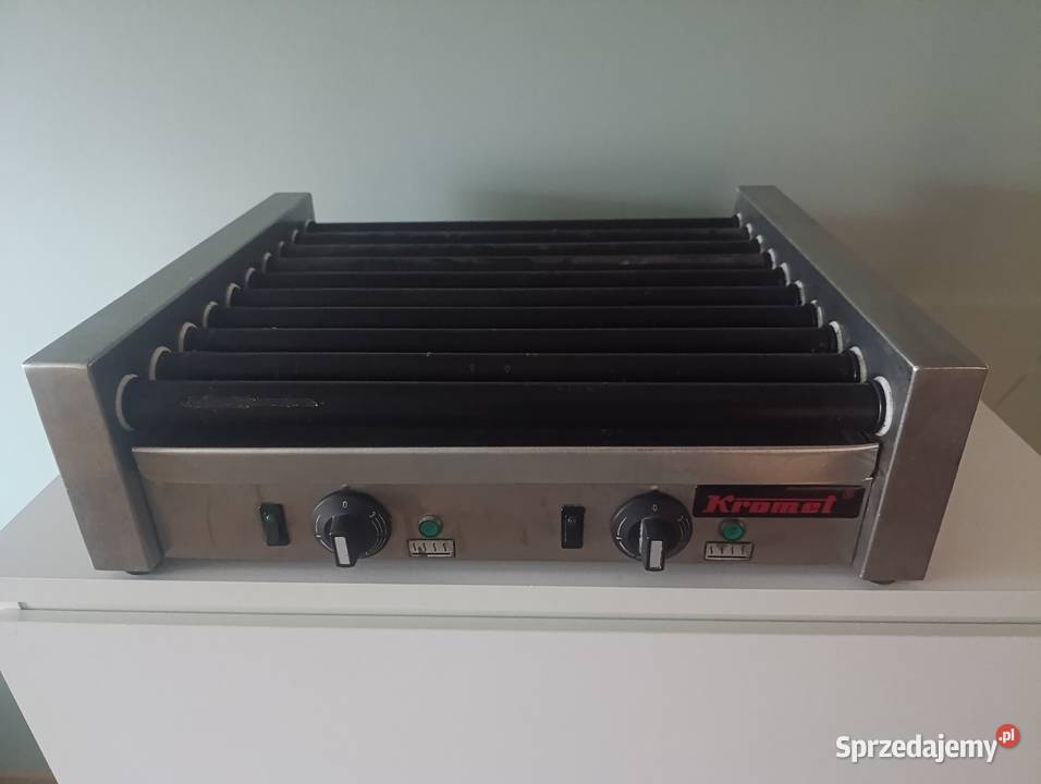 Opiekacz rolkowy do hot dogów