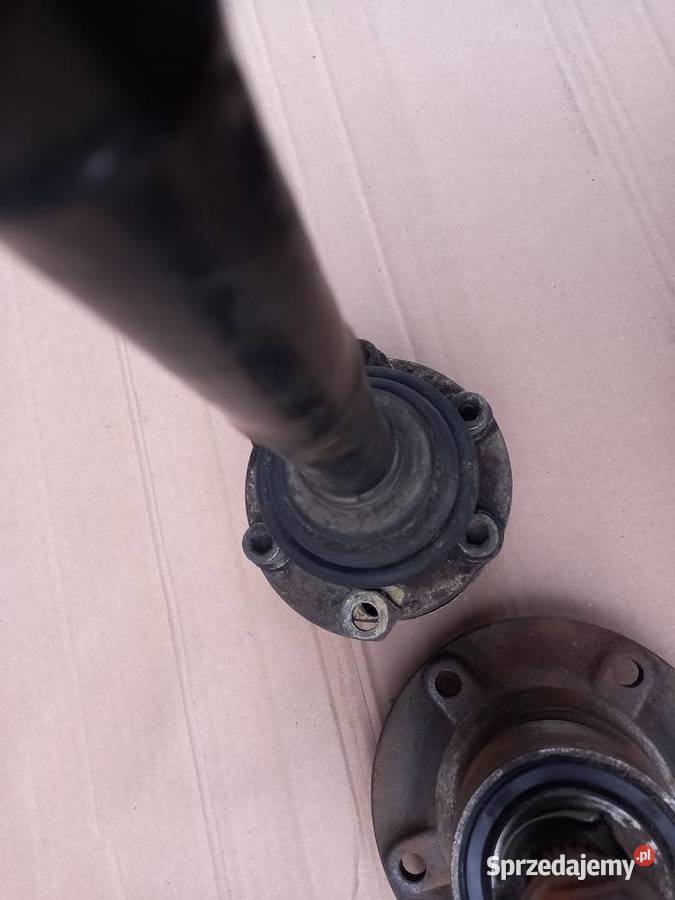 BMW e28 półoś piasta tylnego koła sprzedam