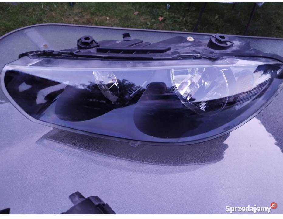 1K8941006G 1K8941005G LAMPA PRZEDNIA VW SCIROCCO