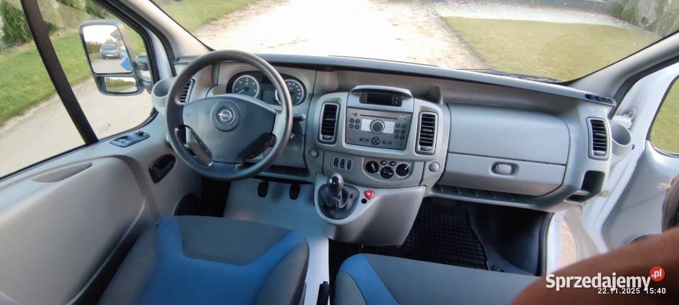 Opel Vivaro 20 CDTI pickup skrzynia nie trafic Kościelec
