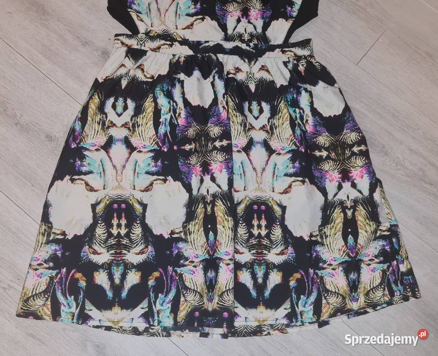 Sukienka damska Amisu wycięcia 38M Łódź