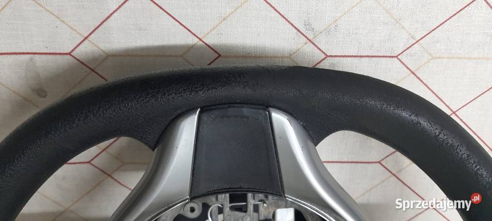 Yaris III Kierownica Multifunkcja 4510049023 Kierownice Nowa Sól