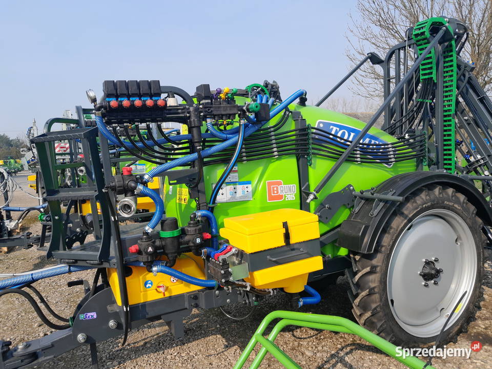 Opryskiwacz zaczepiany Bruno X 2000 l 15 m Rolnictwo Dąbie