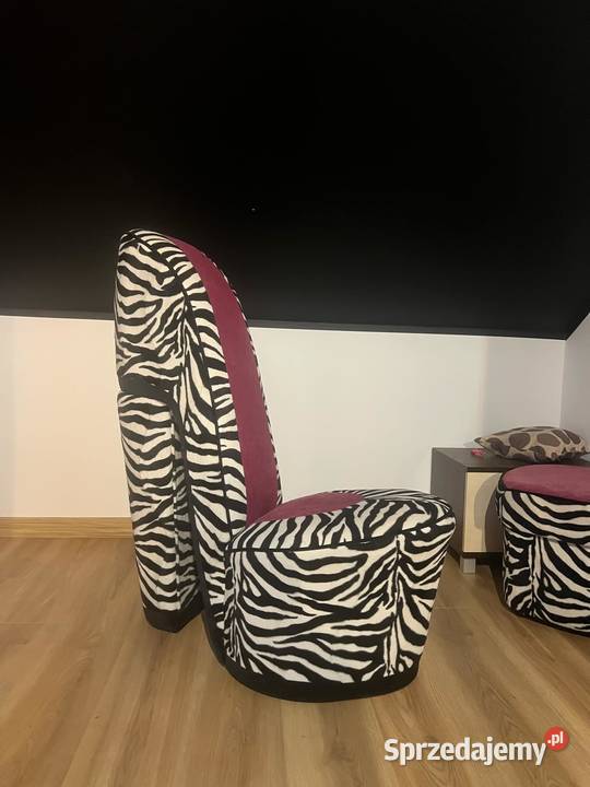 Zestaw designerskich mebli fotel w kształcie Stasiówka