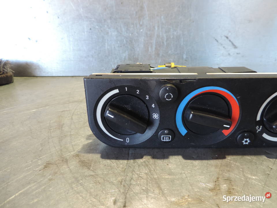 BMW E36 PANEL NAWIEWU małopolskie Nowy Sącz sprzedam
