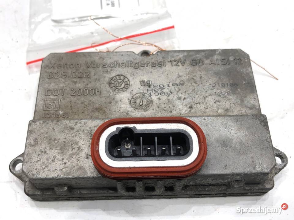 PRZETWORNICA XENON AUDI A6 C6 5DV008290 0411 osobowe