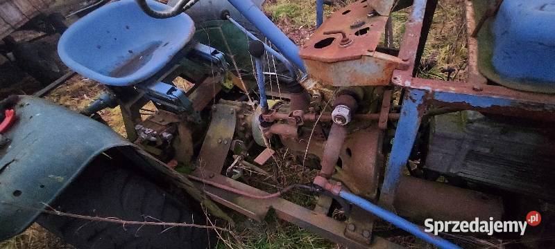 Sprzedam ciągnik sam z silnikiem multicar m22 Krosno Odrzańskie