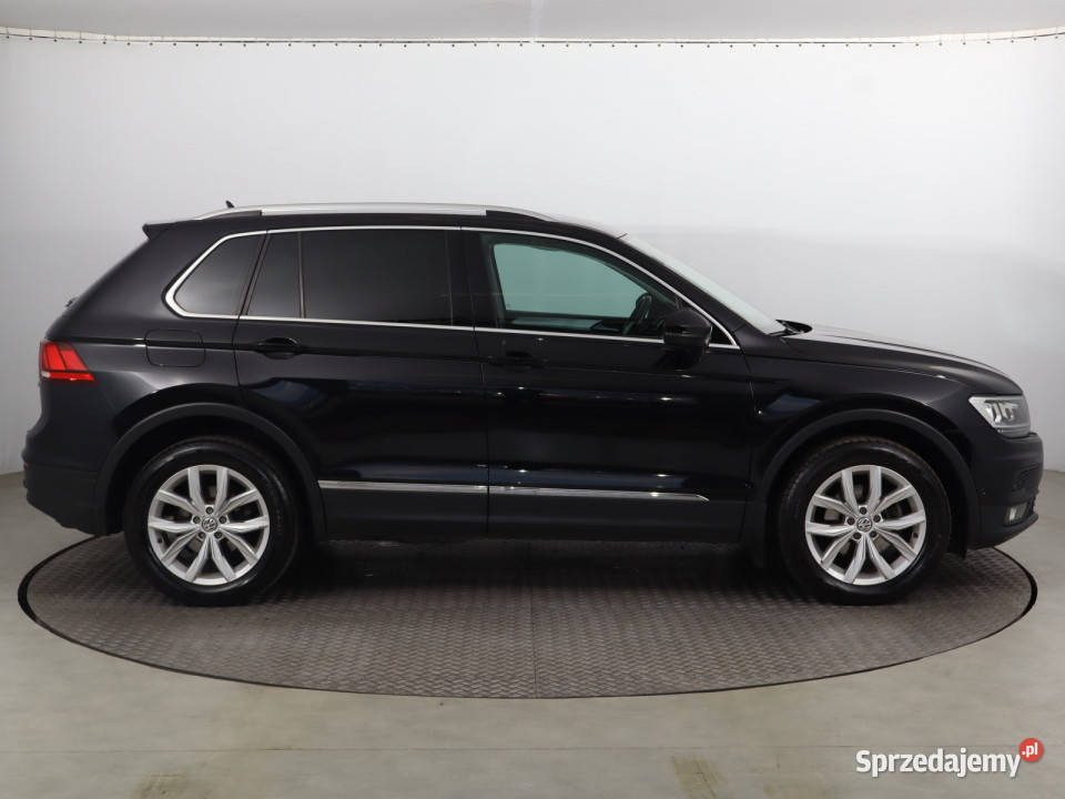 VW Tiguan 20 TDI relingi dachowe dolnośląskie Bielany Wrocławskie