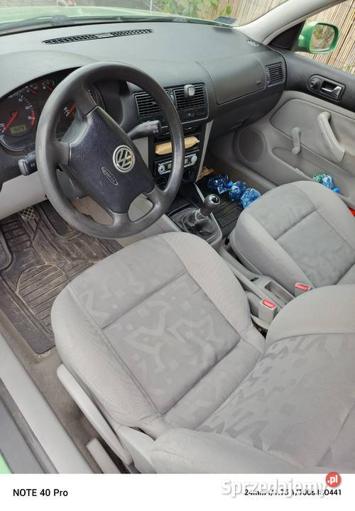 Golf 4 14 b benzyna Człuchów