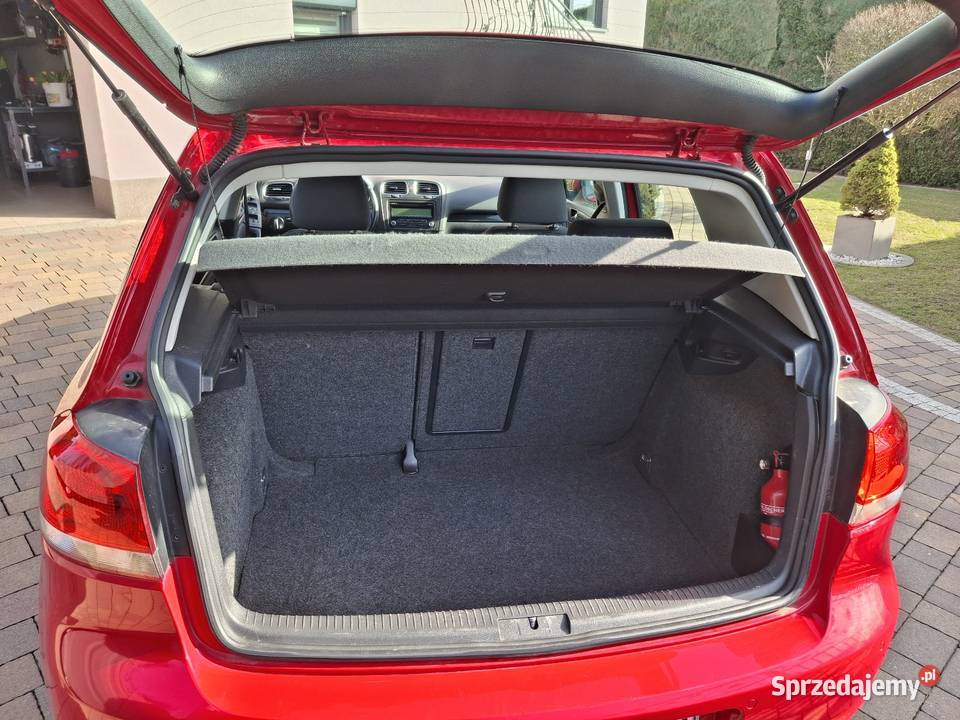 Sprzedam Volkswagen Golf 16 benzyna Golf Tomice