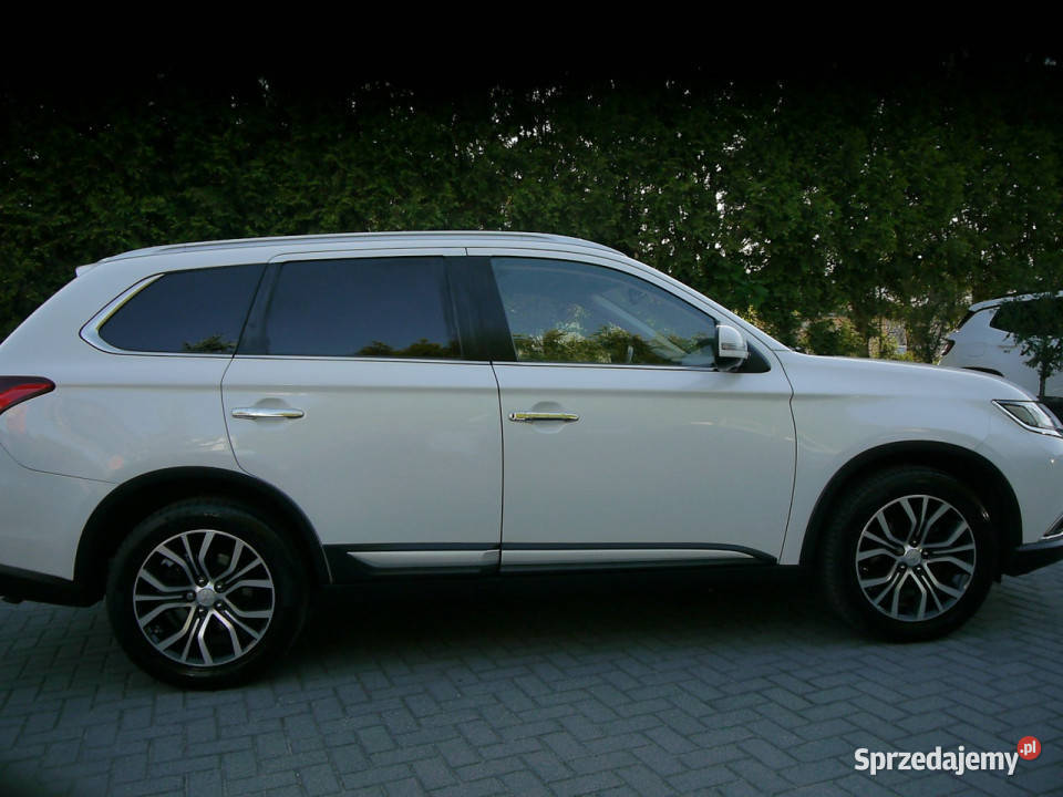 Mitsubishi Outlander 22d Navi Kamera Stan b kamera cofania Częstochowa