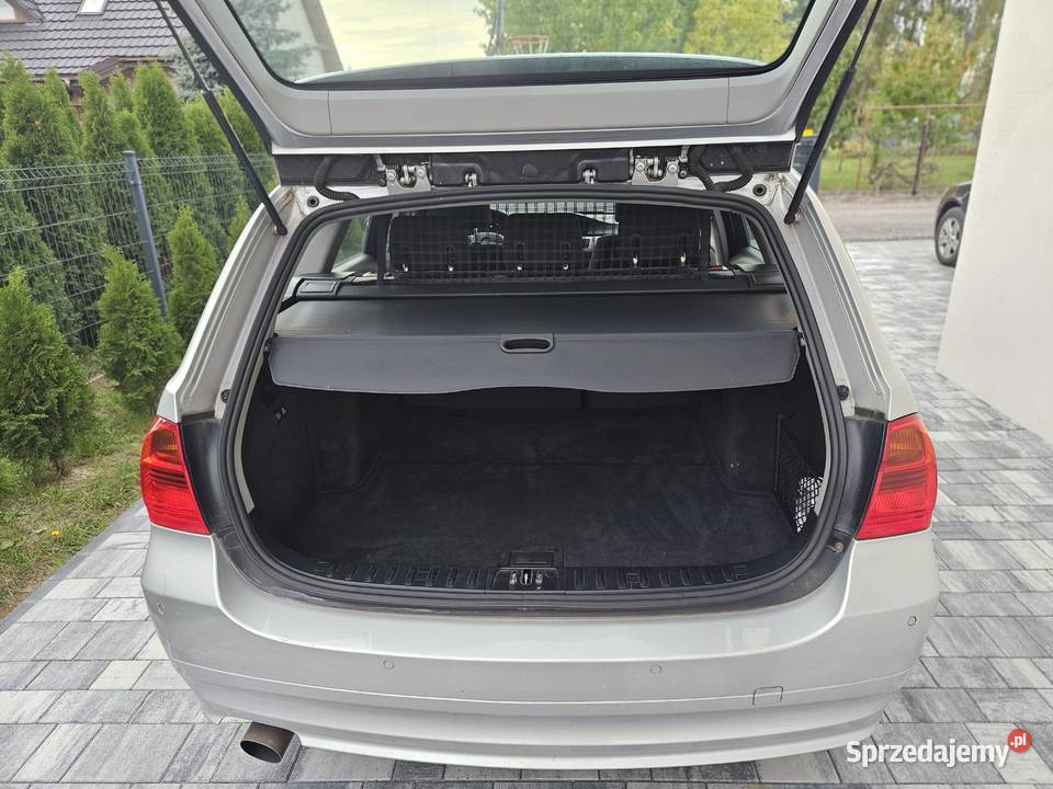 BMW 320i Rok produkcji 2006 Sieradz