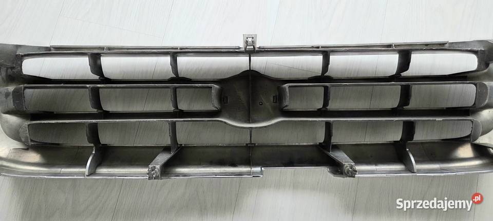 Mazda b 2500 b2500 grill atrapa Wrocław