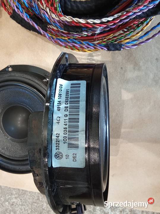 VW passat B5 flradio USA komplet głośniki USA Kamieniec Wrocławski
