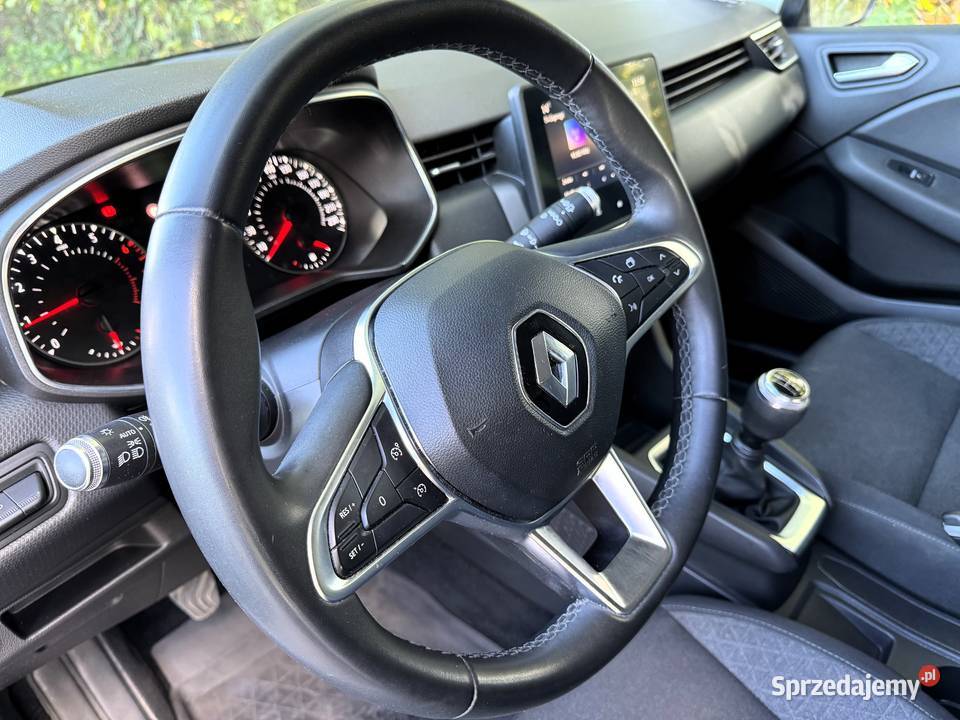 Renault Clio polski salon ASO bezwypadkowy 1 światła do jazdy dziennej Clio sprzedam