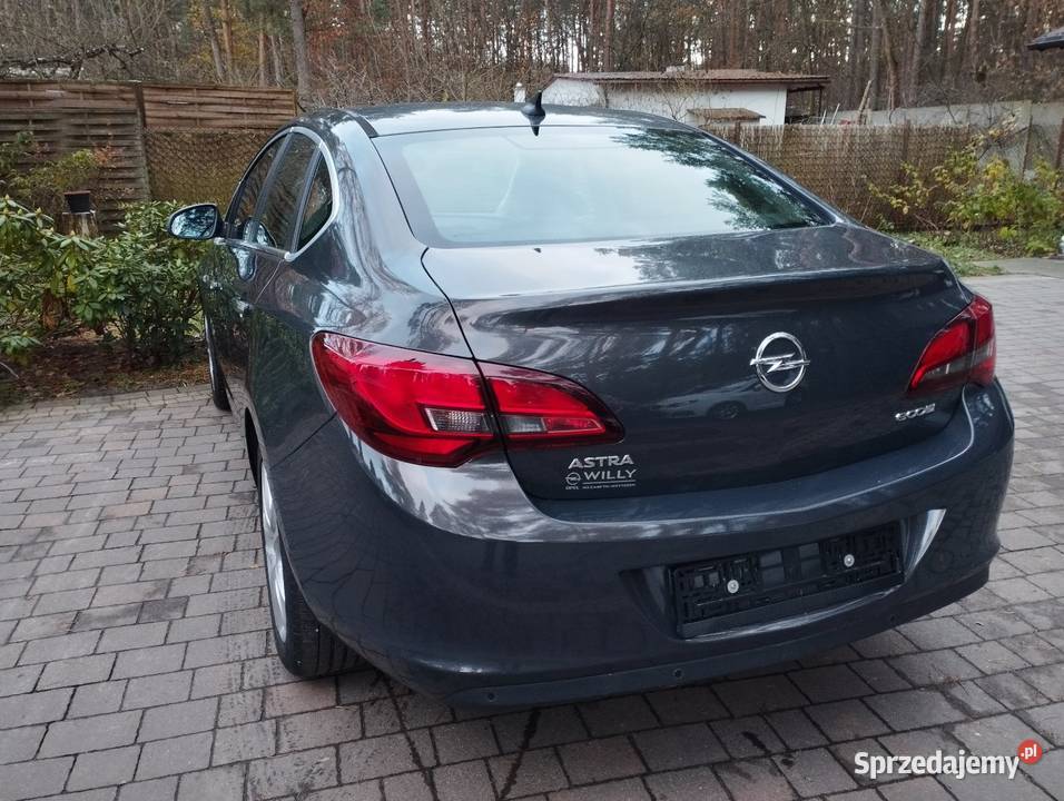 Opel Astra J 17 CDTI 110 poduszka powietrzna Wielgolas Brzeziński sprzedam