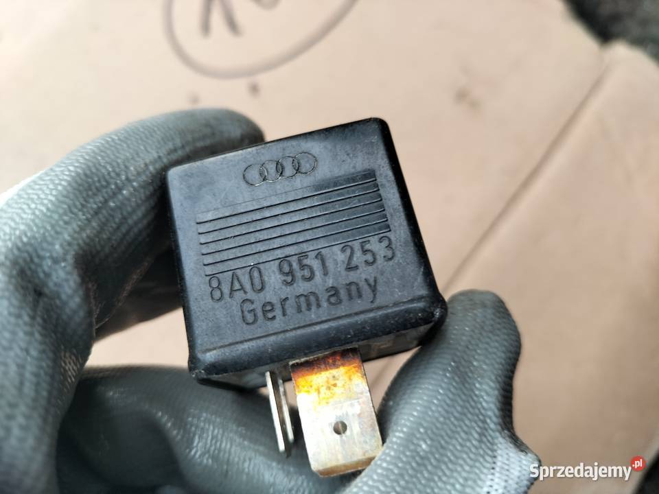 PRZEKAŹNIK 8A0951253 202 Kamień-Kolonia