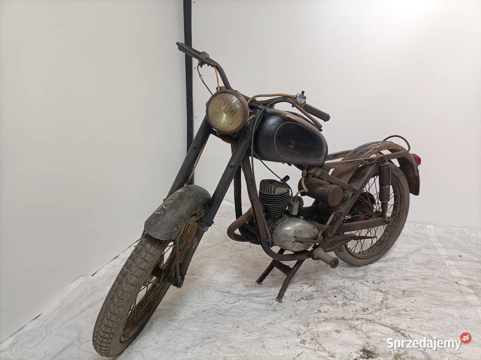WFM 125 czarna 1956r oryginalny stan Padniewko