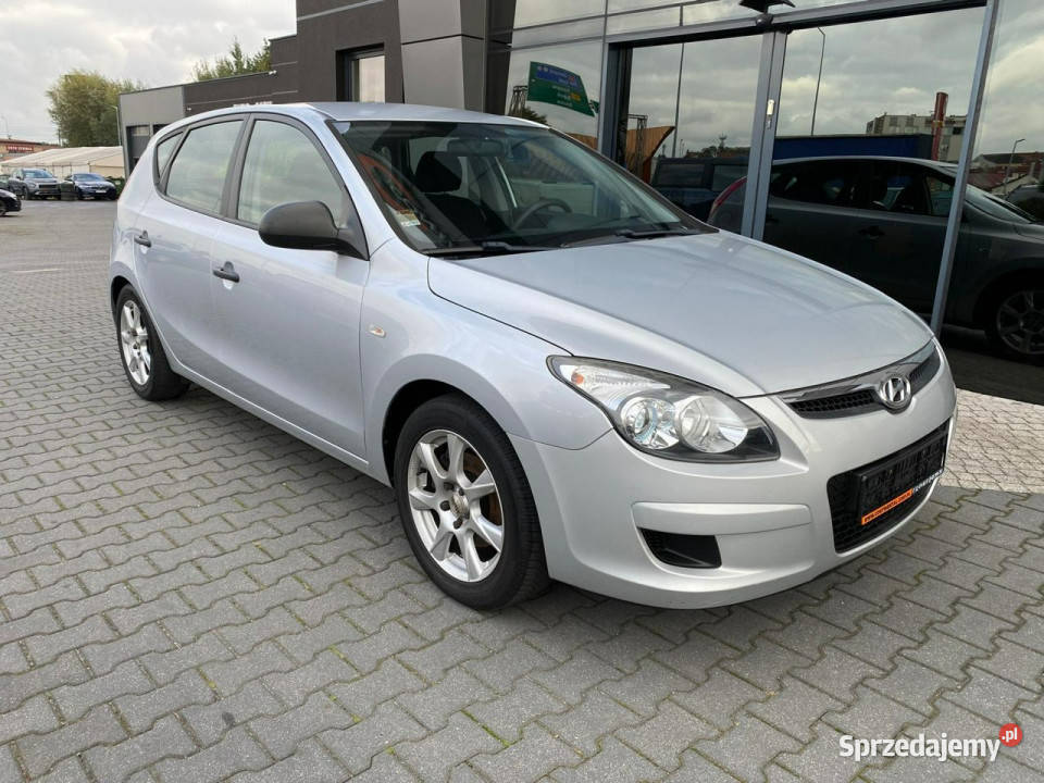 Hyundai i30 klimatyzacja el szyby centralny 1396cm3 Żory sprzedam