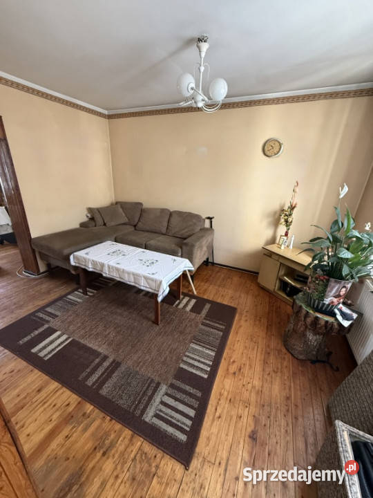 DOM 180m2 3 MIESZKANIA GARAŻ 90m2 GARAŻ30m2 Brodnica