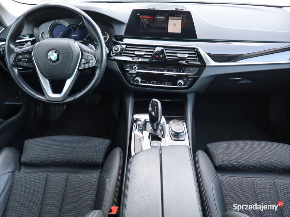BMW 5 530e iPerformance Piaseczno