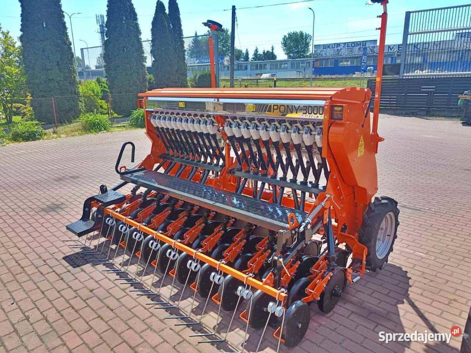 Talerzowy Siewnik Pony 3m pojemność 510l Zaczernie