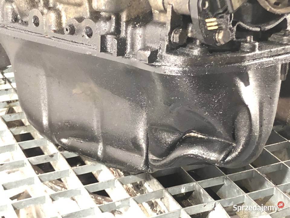 SILNIK CITROEN 16 92 9HP 0916 DS3